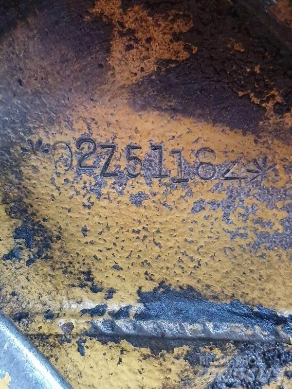 CAT 3208T Двигатели
