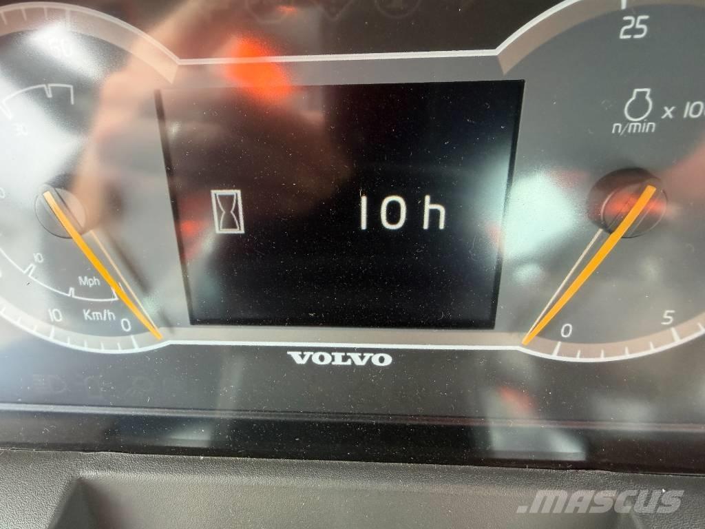 Volvo L 120 H Колесни товарачи