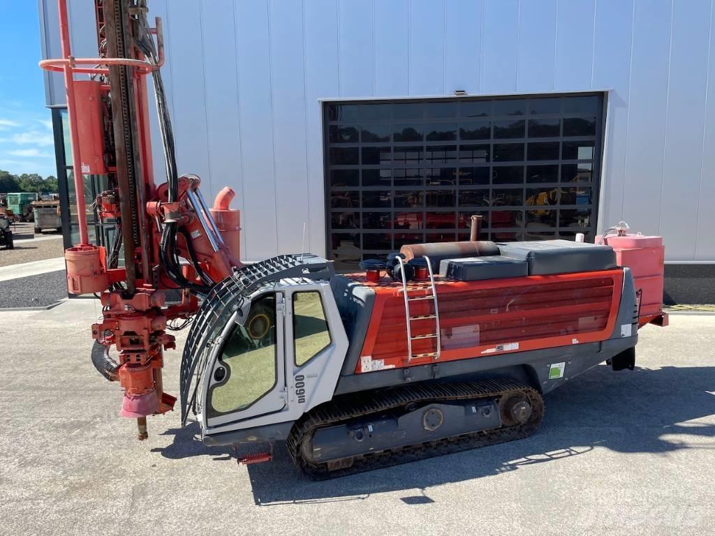 Sandvik DI 600 Апаратура за повърхностна редова сеидба