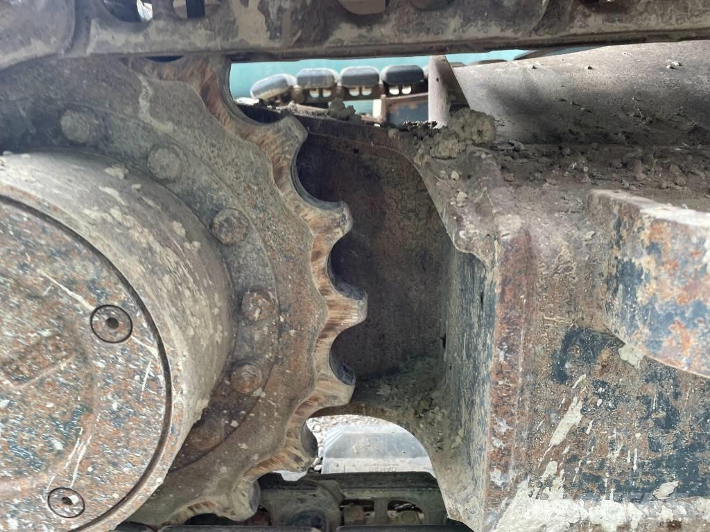 Komatsu PC 80 MR-5E0 Средни екскаватори 7т - 12т