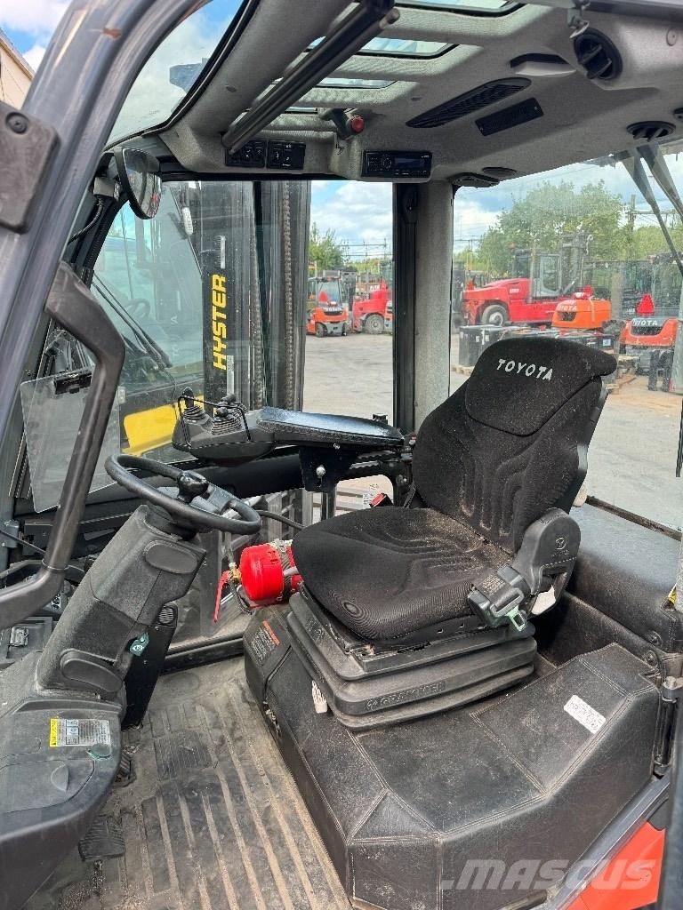 Toyota 02-8FDF25 Дизелови камиони