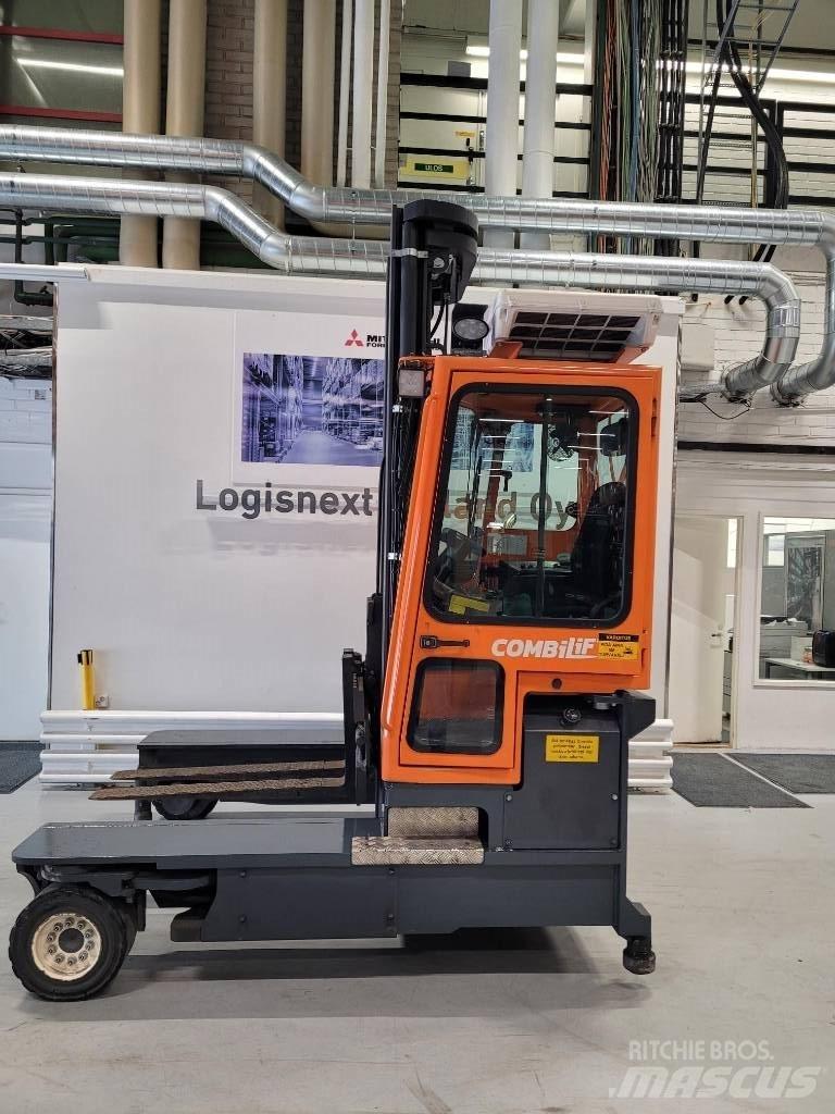 Combilift C 4000 Повдигач с движение в 4 посоки