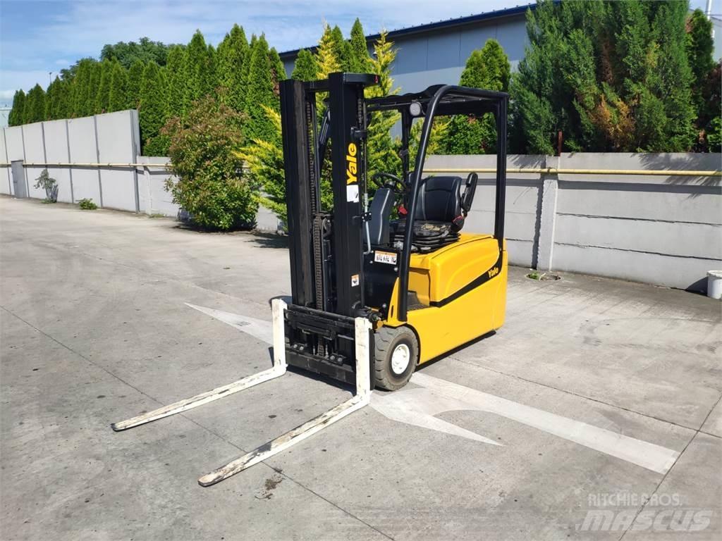 Yale ERP16 VT Електрически вилични кари-повдигачи