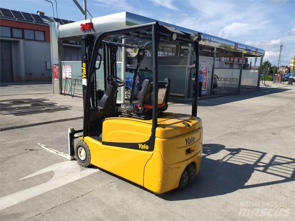 Yale ERP16 VT Електрически вилични кари-повдигачи