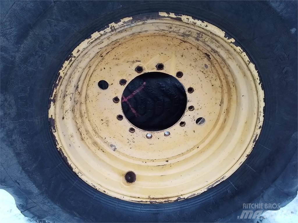 Rottne H20 20x34 Гуми
