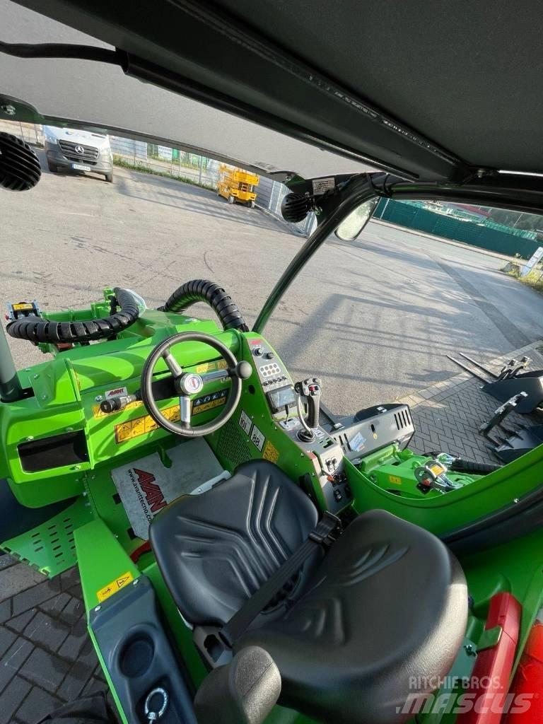 Avant 860 i Колесни товарачи
