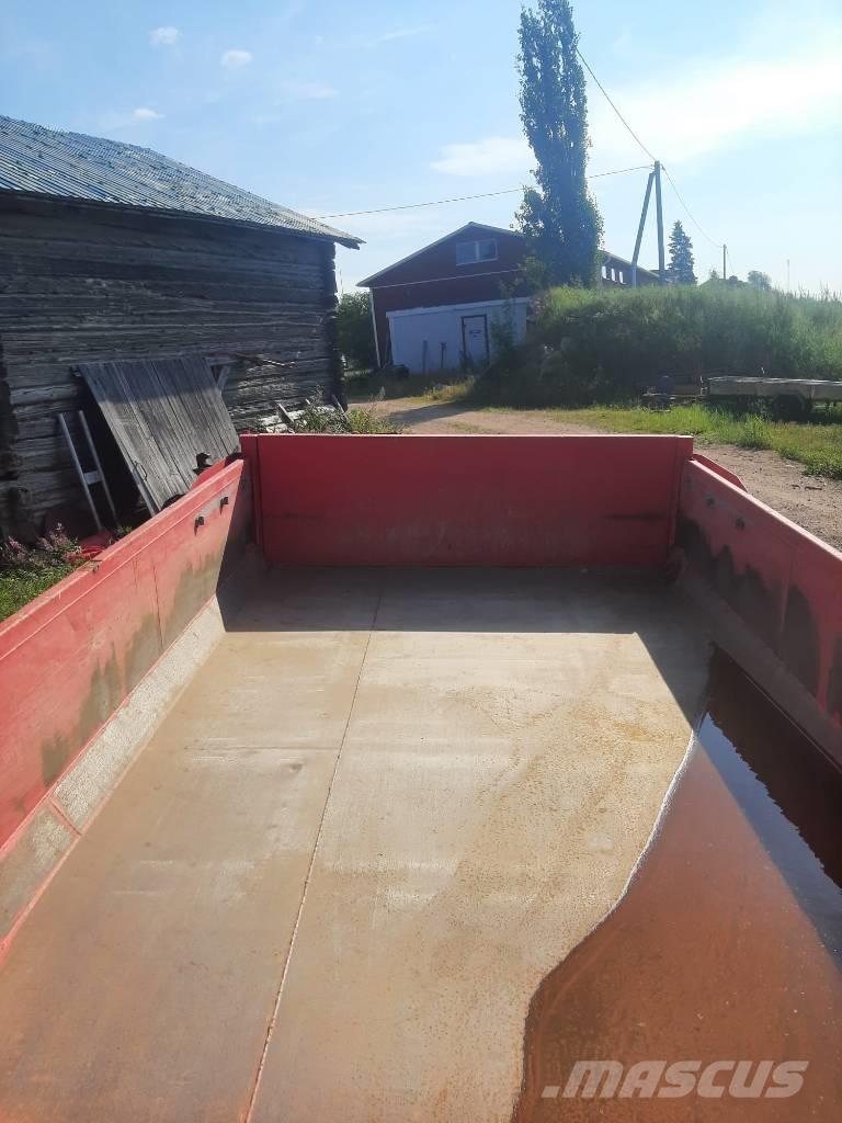 Kire Steel 10 Самосвални ремаркета
