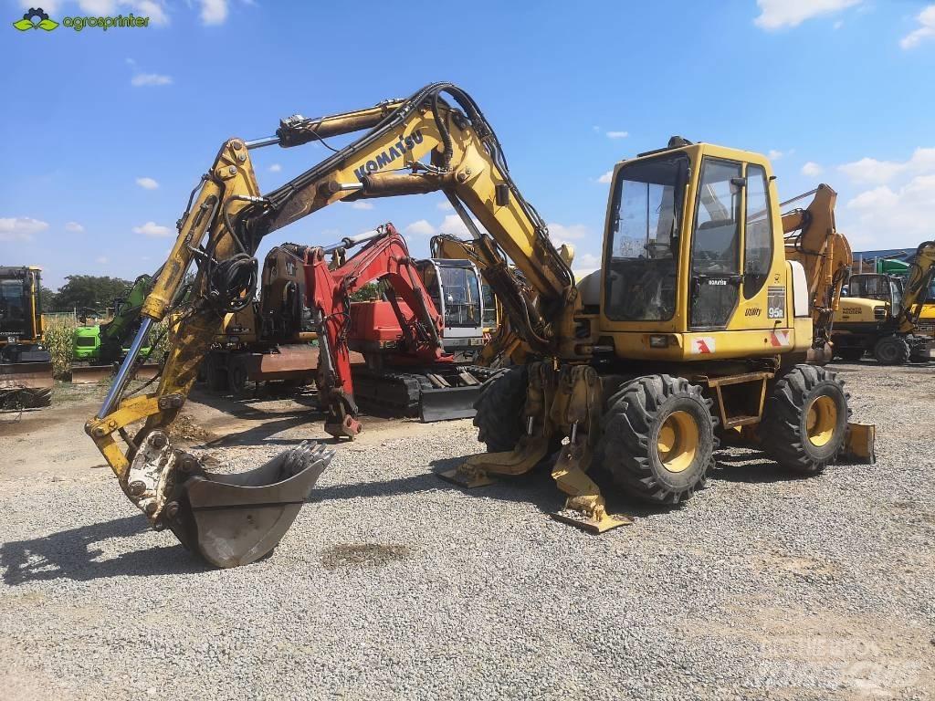 Komatsu PW 95 Средни екскаватори 7т - 12т