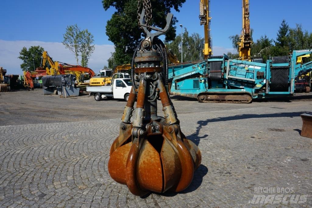Liebherr GM 65 Куки