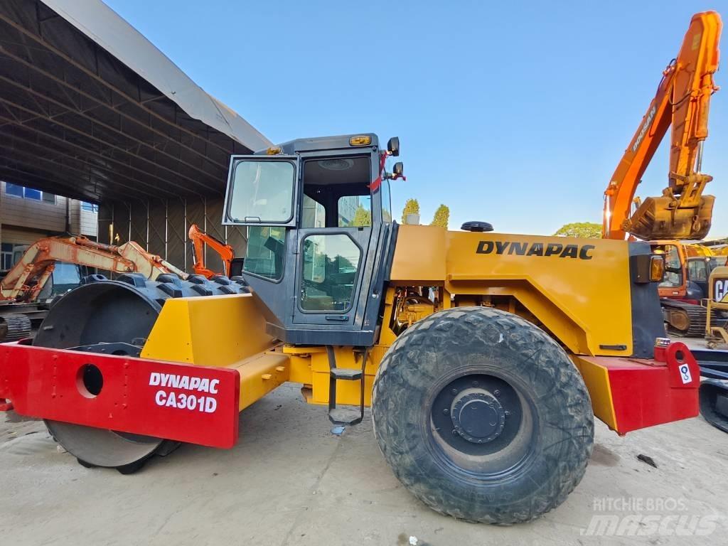 Dynapac CA 301 D Еднобарабанни ролки
