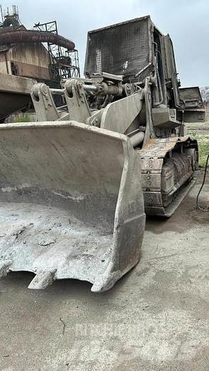 CAT 973D - Колесни товарачи