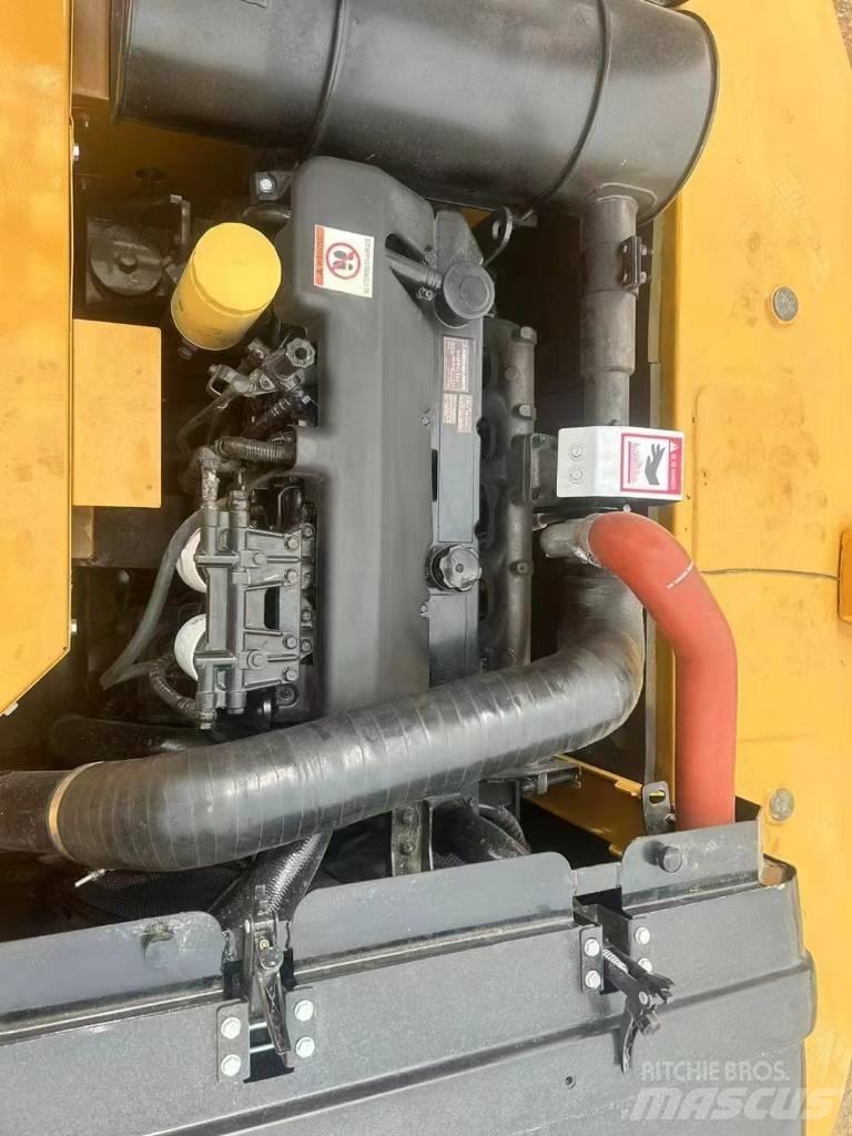 Sany SY 245 Верижен екскаватор