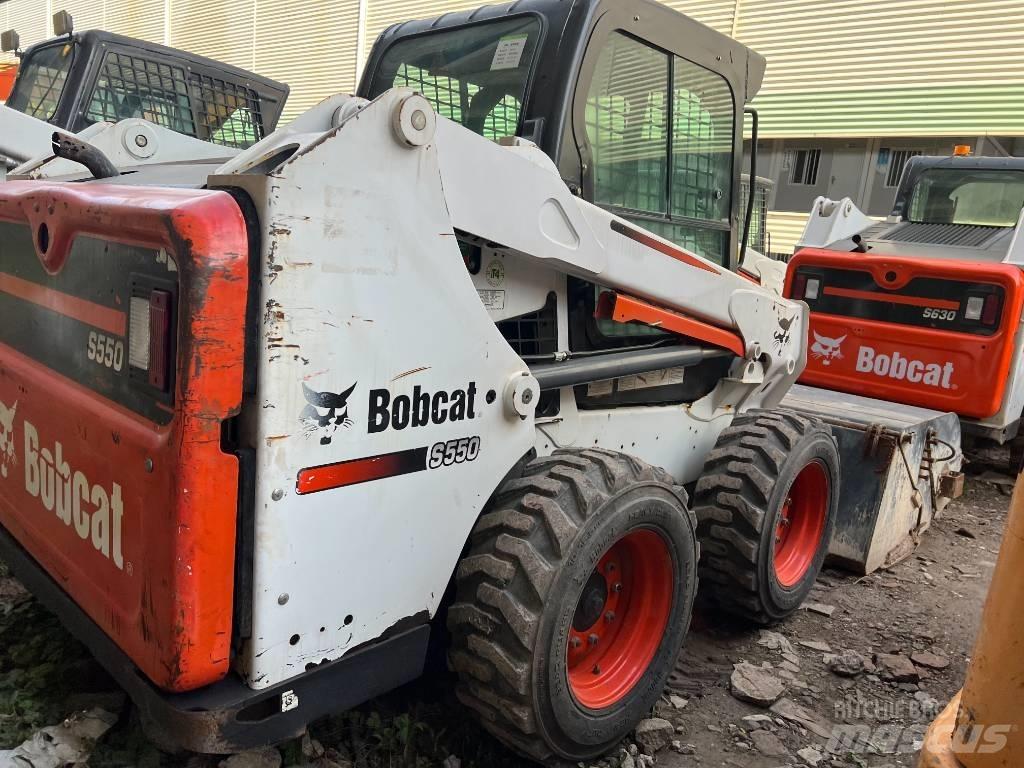 Bobcat S550 Колесни товарачи