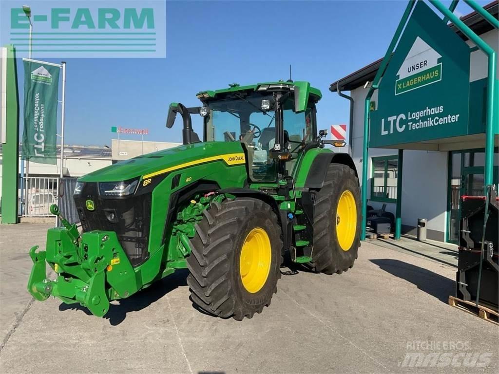 John Deere 8R 410 Трактори