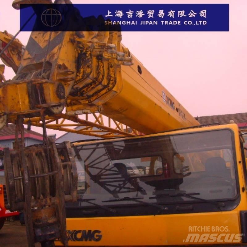 XCMG QY 25 Всъдеходни кранове