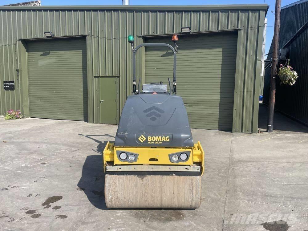 Bomag BW 120 AD Двойни барабанни ролки

