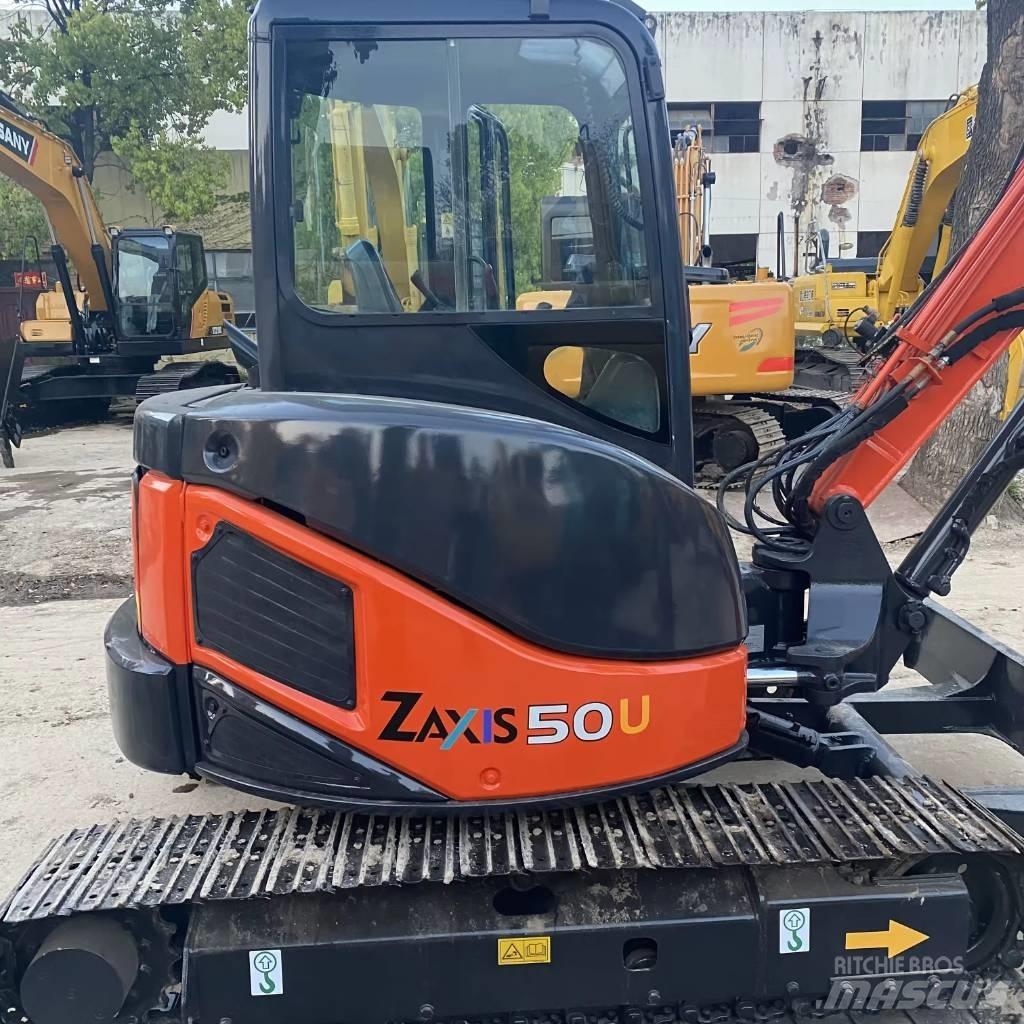 Hitachi ZX 50 U Мини екскаватори < 7 т