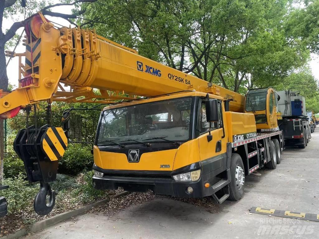 XCMG XCT25 Всъдеходни кранове