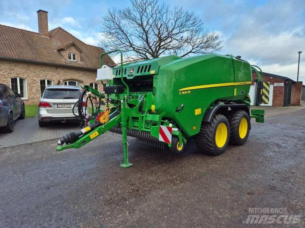 John Deere C441R Сламопреси за кръгли бали
