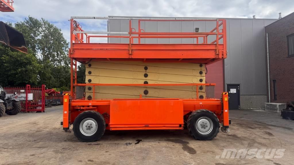 JLG 245-25 Ножични работни платформи