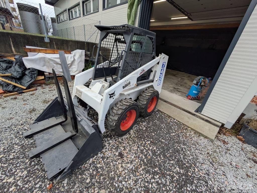 Bobcat 743 B Мини товарачи
