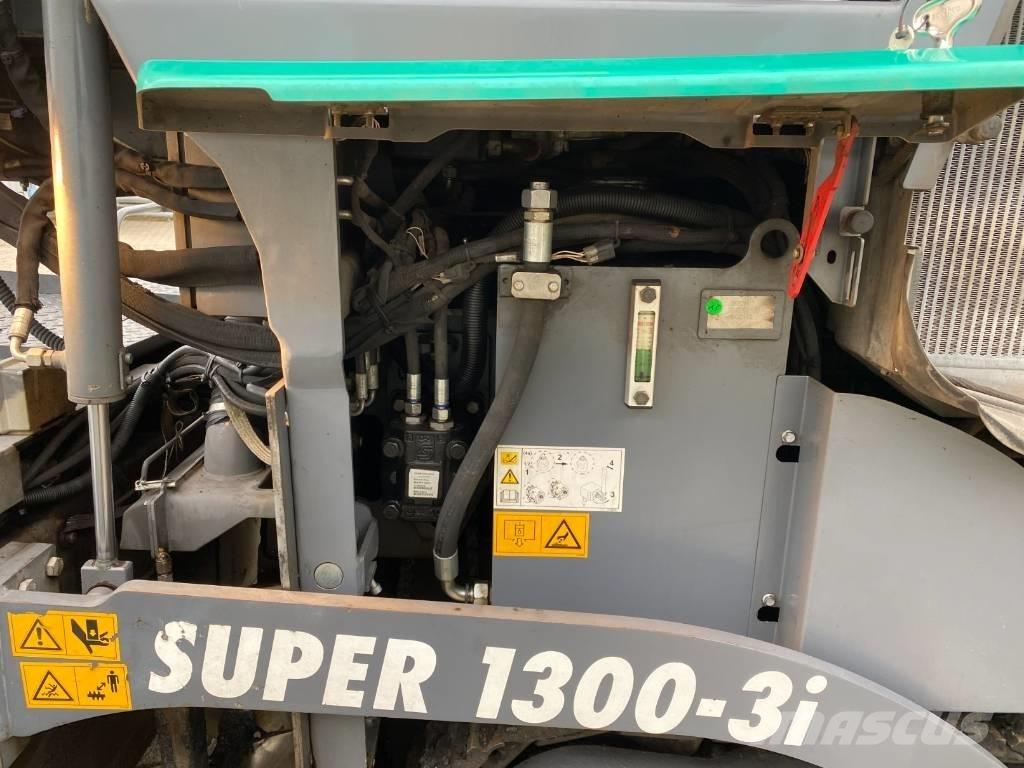 Vögele SUPER 1300-3I Машини за асфалт
