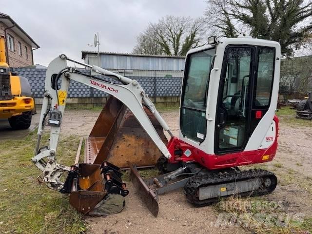Takeuchi TB 216 V4 Мини екскаватори < 7 т