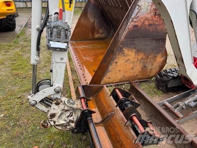 Takeuchi TB 216 V4 Мини екскаватори < 7 т