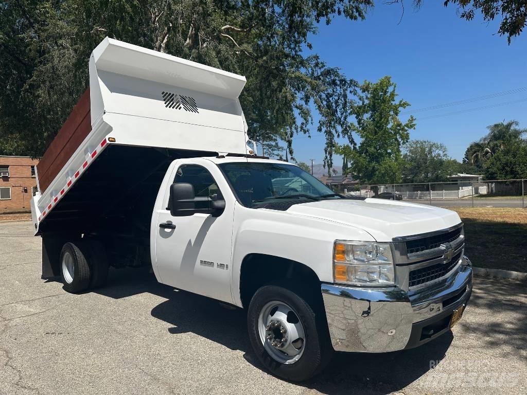 Chevrolet 3500 Самосвал