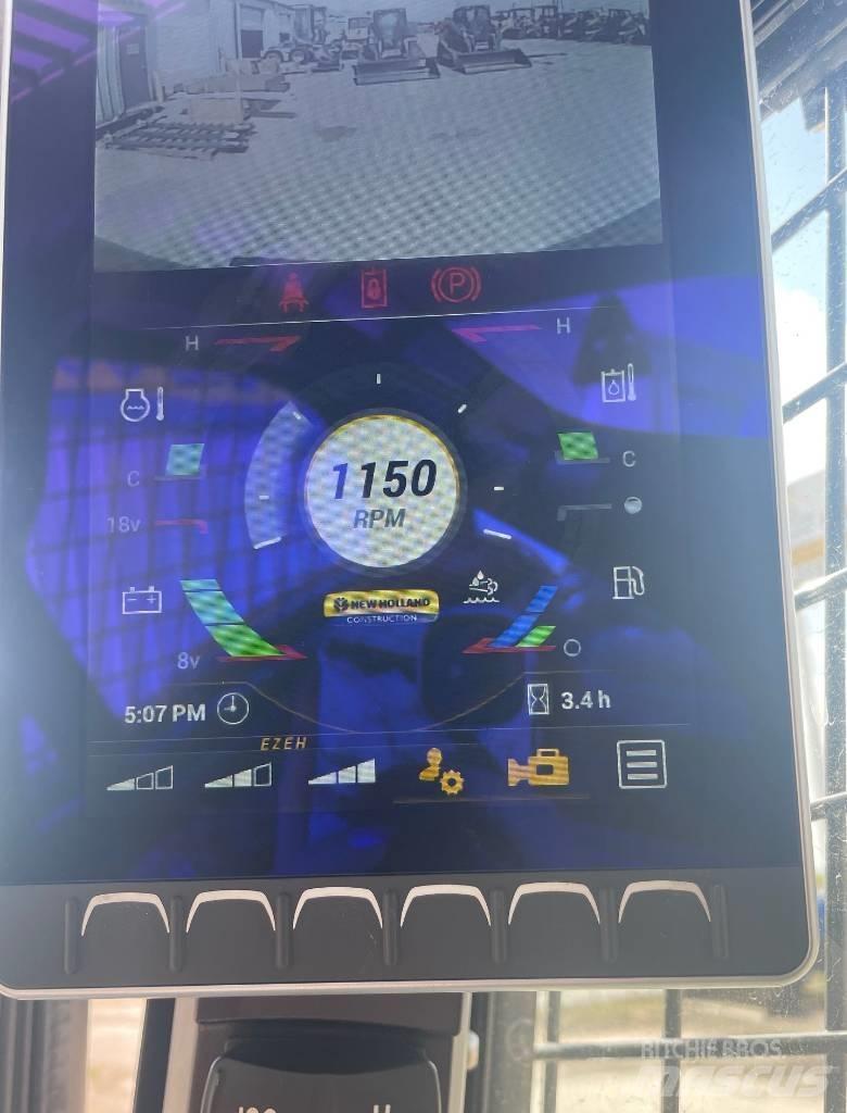 New Holland C345 Мини товарачи
