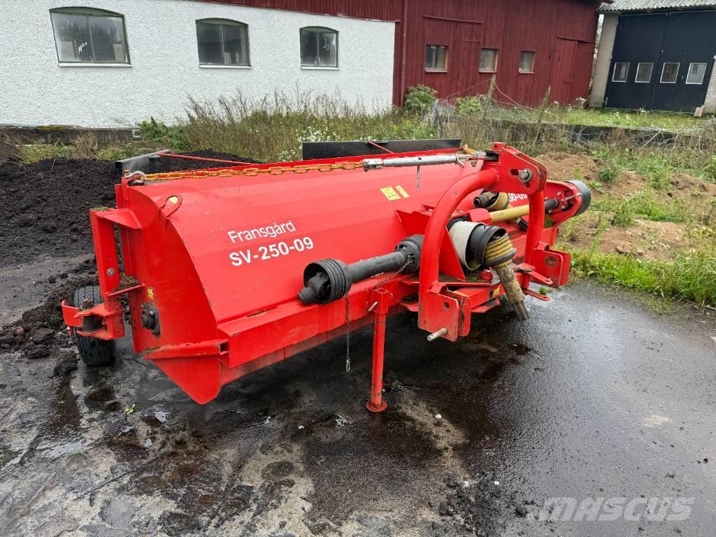 Fransgård SV 250-09 Гребла и сенообръщачки