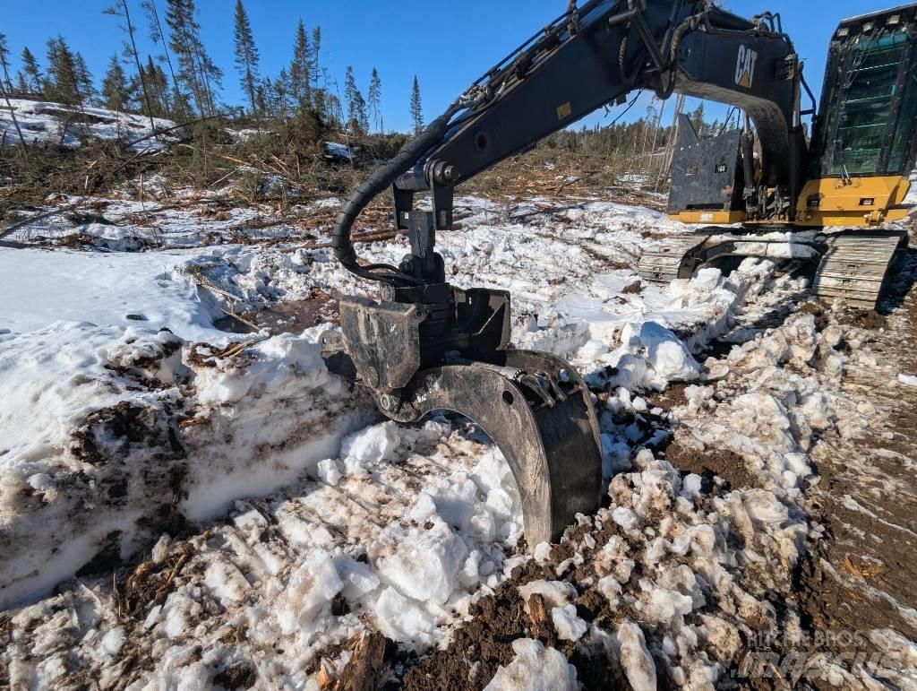 CAT 320 D FM Товарачи с наклонена стрела
