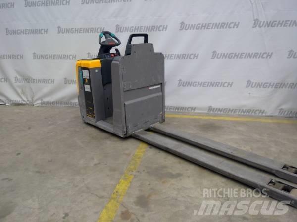 Jungheinrich ECE 225 Машини за комисиониране нископовдигачи