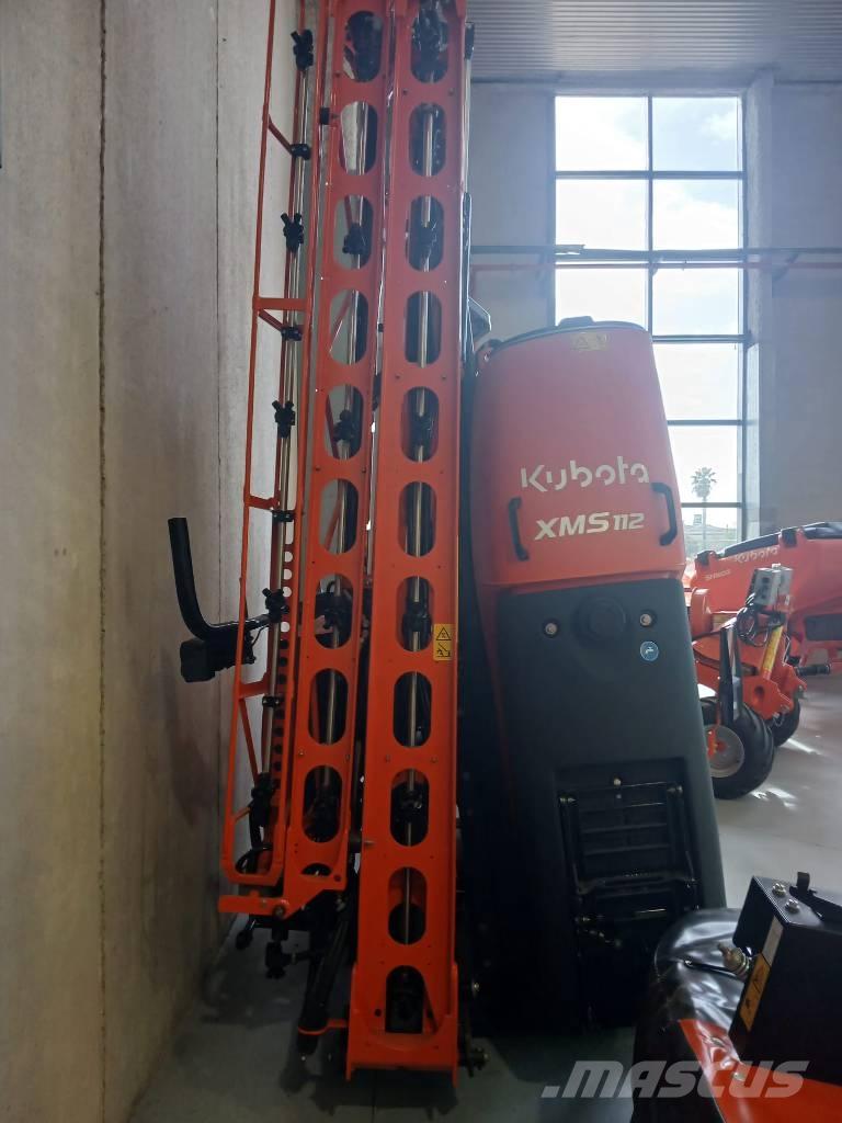 Kubota XMS112 Навесни пръскачки
