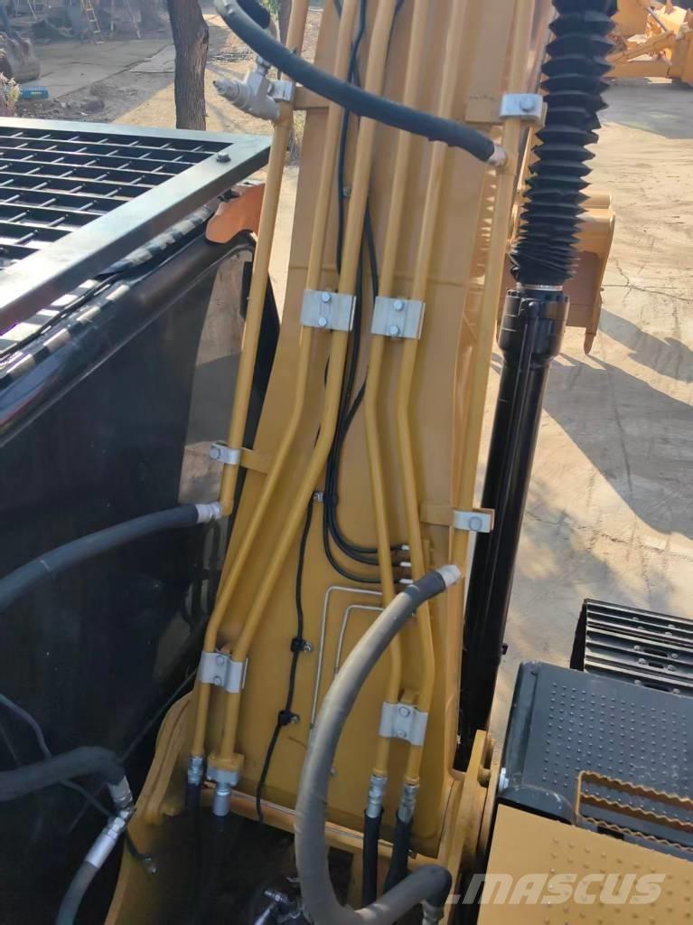 CAT 320 D2L Верижен екскаватор