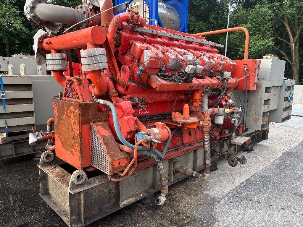 WAUKESHA L7042GU Газови генератори
