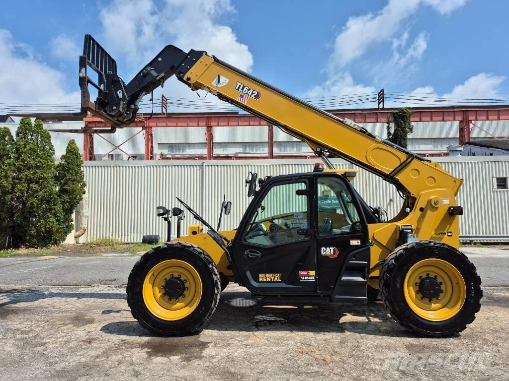 CAT TL 642 Телескопични товарачи