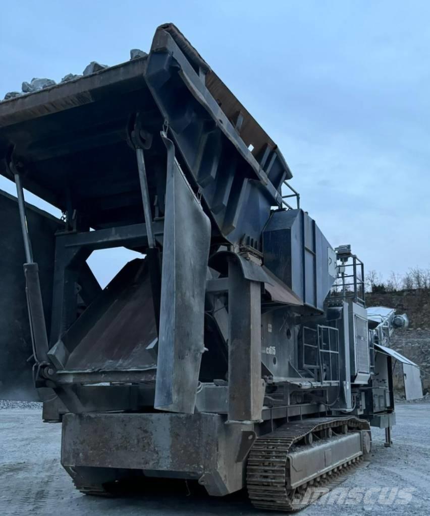 PJ JONSSON L 1511 Мобилни трошачки
