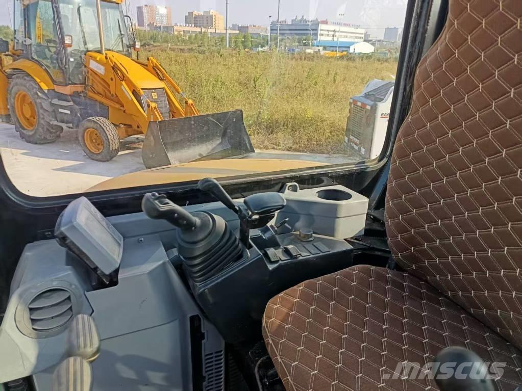 CAT 303.5 E CR Мини екскаватори < 7 т