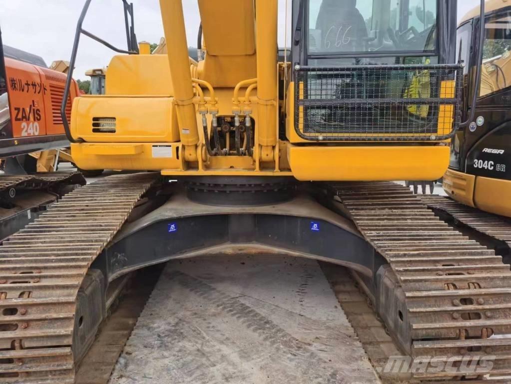 Komatsu PC 200-8 Верижен екскаватор