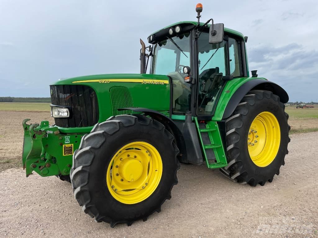 John Deere 6920 Трактори