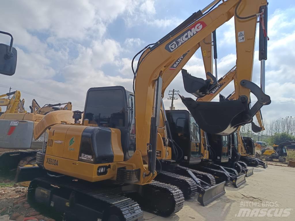 XCMG XE60DA Верижен екскаватор