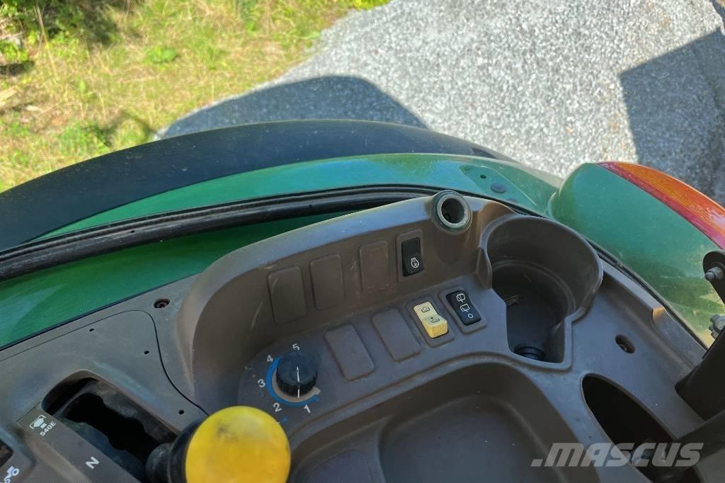 John Deere 5090 R Трактори