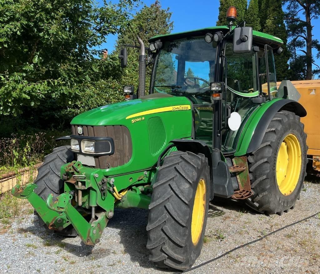 John Deere 5090 R Трактори