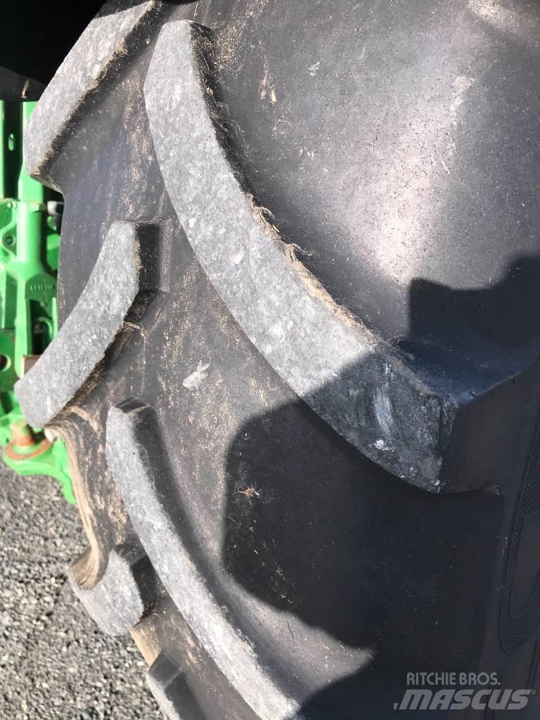 John Deere 6100 M Трактори