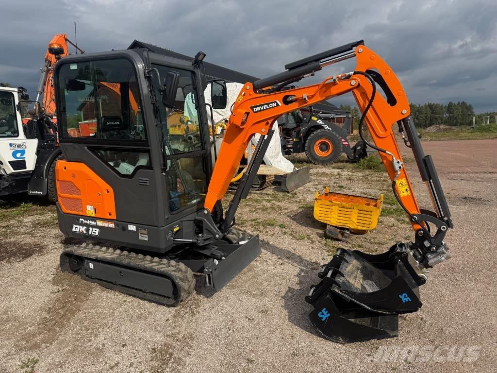 Develon DX 19-7 Мини екскаватори < 7 т