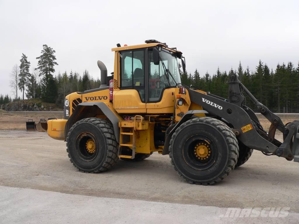 Volvo L 90 F Колесни товарачи