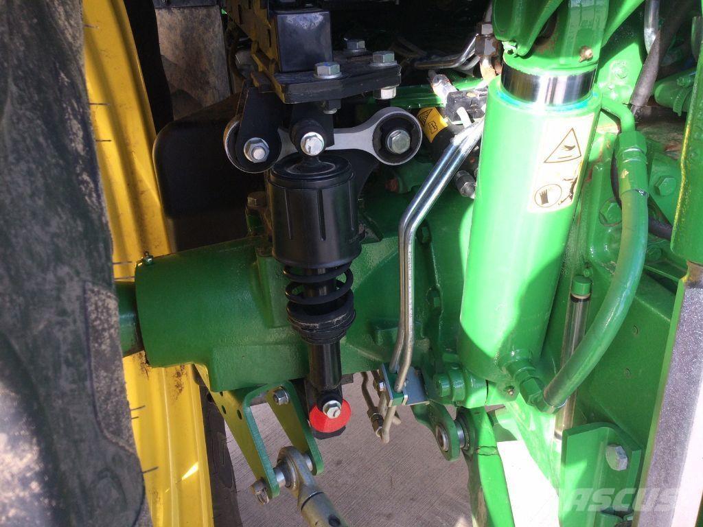 John Deere 6110M Трактори