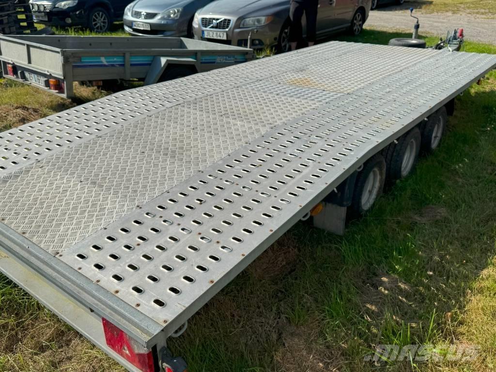 NIEWIADOW 02 Нискотоварачи