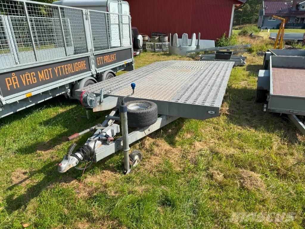 NIEWIADOW 02 Нискотоварачи